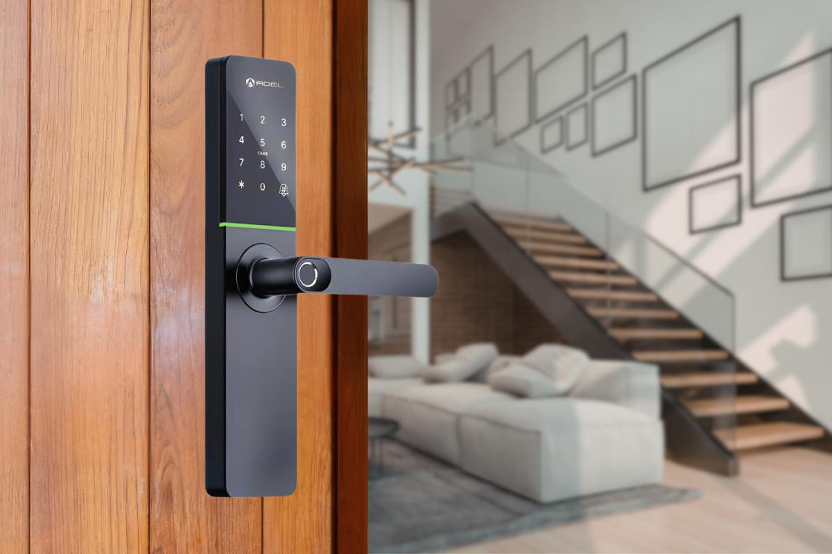 How do smart door locks work